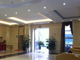 7 Days Inn Chengdu East Railway Station West Squar Exterior photo